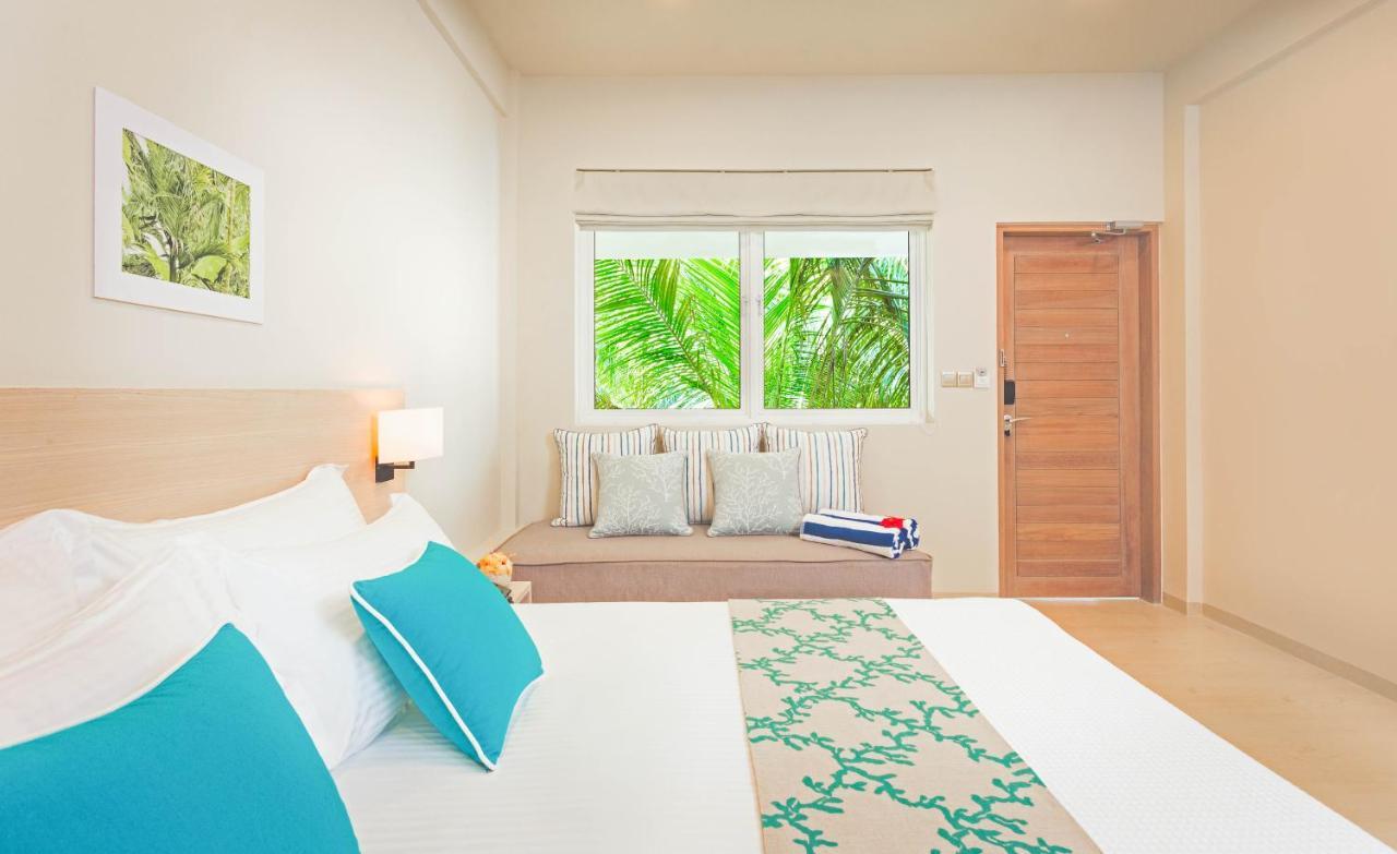 Malahini Kuda Bandos Resort Hulhumale Esterno foto Deluxe Beach Villa