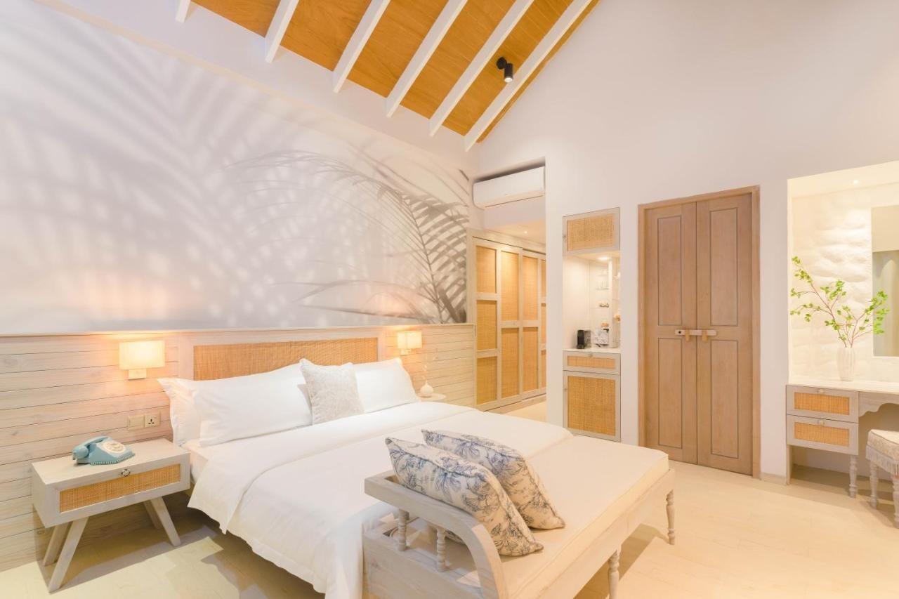Malahini Kuda Bandos Resort Hulhumale Esterno foto A bedroom