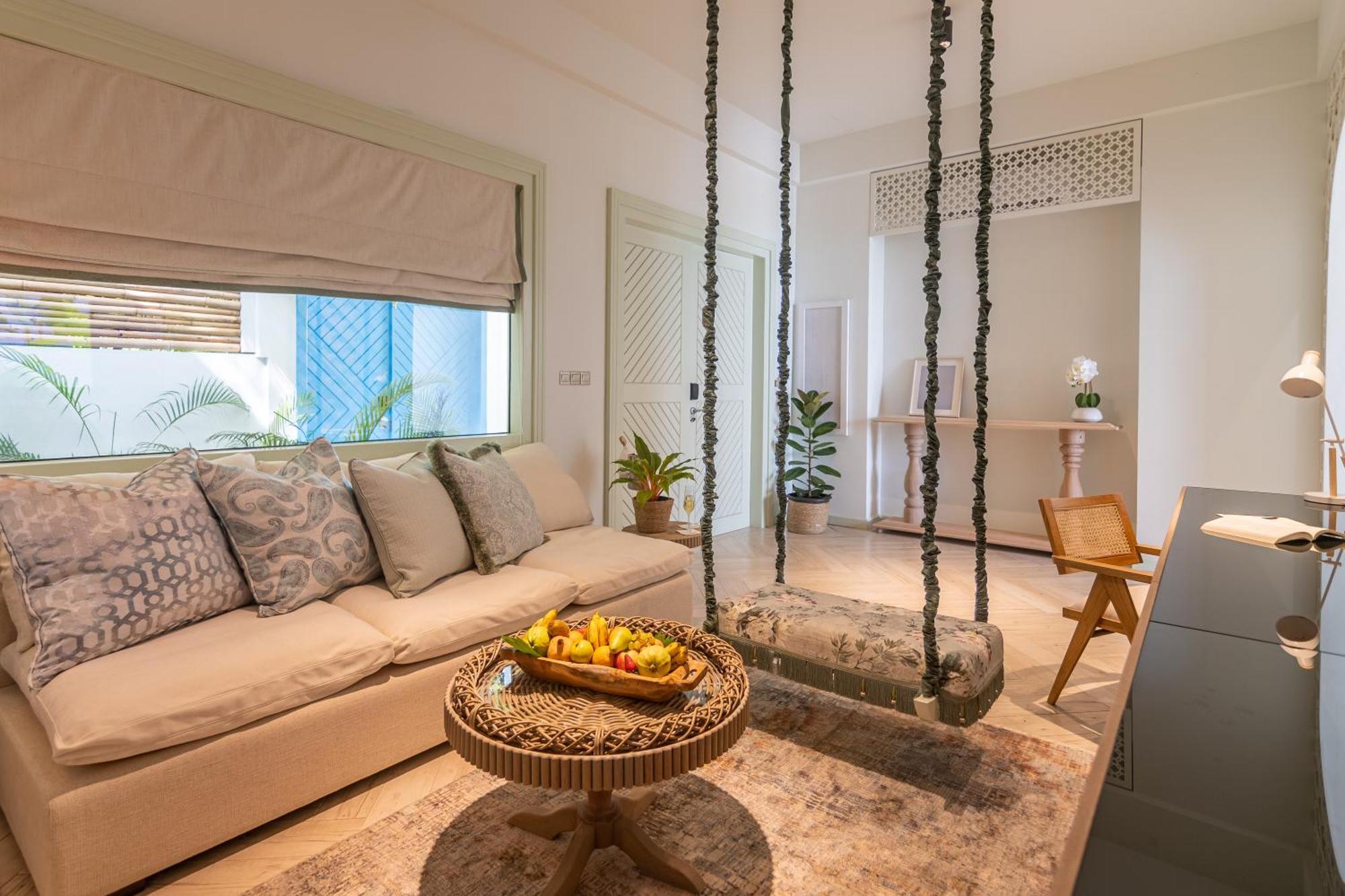 Malahini Kuda Bandos Resort Hulhumale Esterno foto A living room in a villa at the resort