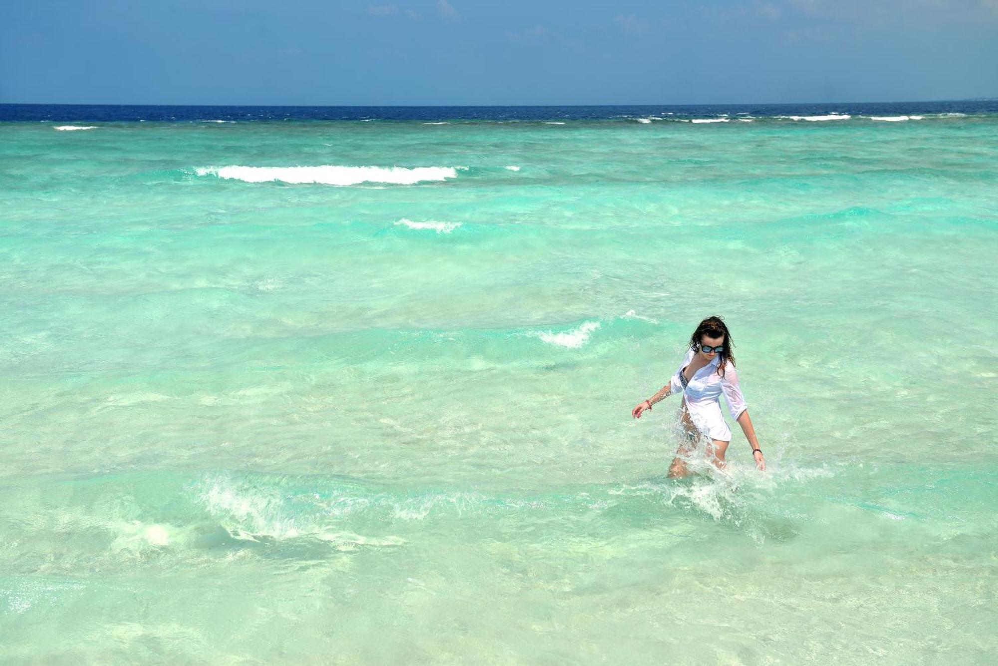 Malahini Kuda Bandos Resort Hulhumale Esterno foto Beach at Cayo Largo del Sur